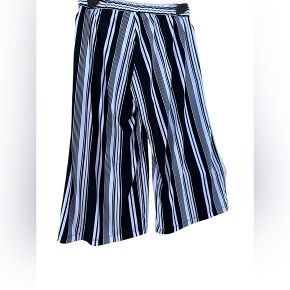 Simply Styled Black & White Striped Wide Leg Culotte Stretch Pants M - Picture 5 of 5